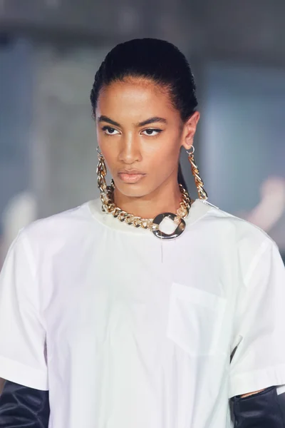 Look 67